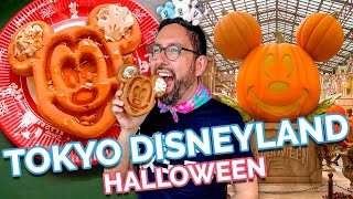 Tokyo Disneyland for Halloween is SUPER CROWDED in 2023  Trying new seasonal food [upl. by Enilrae]