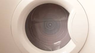 Washing machine spins at 1400 rpm [upl. by Dnomsaj]