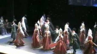 Nalmes Circassian dance quotНалмэсыр къофэquot Moscow 2006 [upl. by Sirtimed]