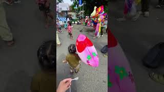 Pajak balon di CFD hari minggu 😂😂 youtuberspemula videoshort carfreeday sragen viralvideo [upl. by Asoramla437]