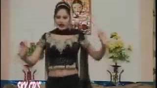 main hoon magroor laila mujra [upl. by Nylacaj]