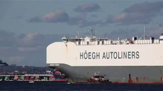 Roro ship Hoegh Target Comes to Baltimore Maryland October 27 2019 [upl. by Elton]