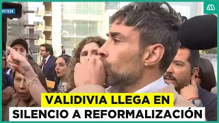 Jorge Valdivia llega en silencio a reformalización a Centro de Justicia [upl. by Adolphus]