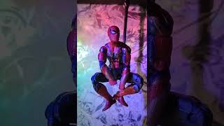 Posing the marvel legends iron spider figure [upl. by Harima]