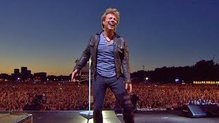 Bon Jovi  Livin on a Prayer Hyde Park 2011 [upl. by Nnaeirrac]