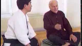 The Beginner  A meeting between Yoshigasaki Sensei and Yehudi Menuhin  Aikido [upl. by Sivatco]