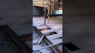 Flame cutting steel plate process Good tools and machinery make work easy [upl. by Krever]