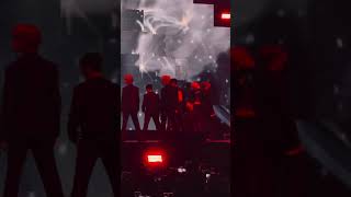 SEVENTEEN FEAR OAKLAND DAY 2 kpop seventeen saythename17 carat [upl. by Swayne]