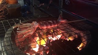 Street food BANGKOK  TAILANDIA 🇹🇭  Cucarachas incluidas y Pulpos a la barbacoa [upl. by Michelsen126]