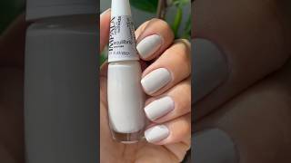 Amei a cor desse esmalte da Impala parece um off white muito lindo delicado equilíbrioimpala [upl. by Bryana816]