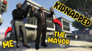 We kidnapped the mayor [upl. by Yardley]