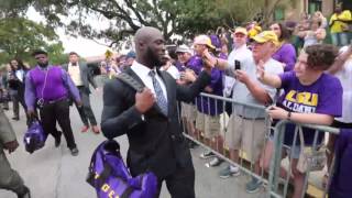 LSUs Leonard Fournette walks down Victory Hill [upl. by Nitsug504]