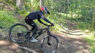 Retour à Metabief bikepark avec piste noire Rocheuse [upl. by Yedok]