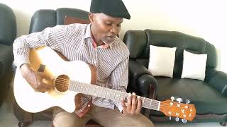 Umurunga wiminsi by Alex Kagame covered by Emma Guitar 0783824710 [upl. by Cale48]