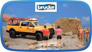 RAM 2500 Power Wagon Life Guard  02506  BRUDER Spielwaren [upl. by Gorlin950]