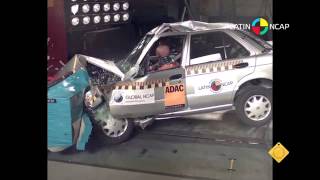 Prueba realizada por Latin NCAP a un Nissan Tsuru [upl. by Norraj]