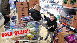 BOODSCHAPPEN DOEN  LAKAP JUNIOR VLOG 19 [upl. by Odeen295]