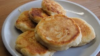 QuarkPfannkuchen mit Apfel  Сырники с яблоком  Quark pancakes with apple russian food [upl. by Hans493]