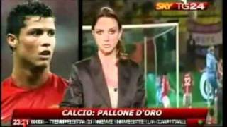 Caterina Guzzanti  Giornalista sky tg24 [upl. by Nevaed]