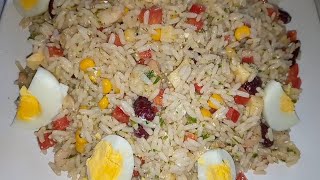 سلاطة الأرز و الكروفيت القيمرون كتجي هائلة 🦐🍚🍤 Salade de riz au crevettes [upl. by Rebmaed]