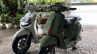 Diadu Honda Stylo 160 vs Vespa Sprint S Satu Kelas Beda Harga [upl. by Smada]