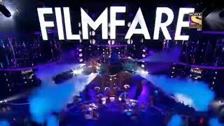 Performance Alia bhatt di Filmfare awards 2017 [upl. by Eniamerej853]