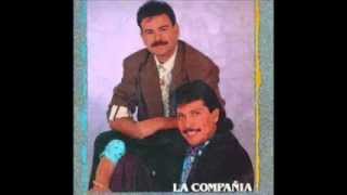 Ivan Villazon y Beto Villa  Vivo Enamorado Letra  Descripción [upl. by Eibot]