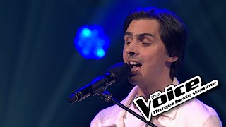 Thomas Tvedt  En natt forbi Jan Eggum  Live  The Voice Norway 2023 [upl. by Junie]