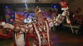 HauptstadtKarneval Prinz Eddi feiert im Exil  SPIEGEL TV [upl. by Ricki]