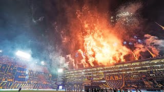 IMPRESIONANTE RECIBIMIENTO de la HINCHADA de BOCA JUNIORS [upl. by Imtiaz545]