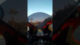 Cbr 250 top speed 250nk cfmoto bajaj [upl. by Sanalda525]