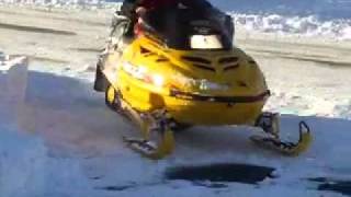 1998 skidoo MXZ 440 [upl. by Allene628]