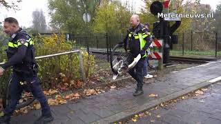 Fiets doormidden na trein ongeval Groningen [upl. by Enimsaj]