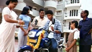 Allari Scene  Ravi Father Bought New Bike To Him  Allari Naresh Swetha Agrawal  HD [upl. by Brier192]