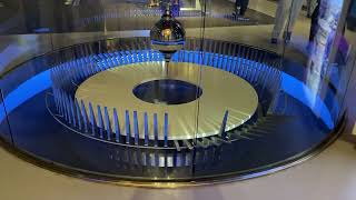 Foucault Pendulum at the Museum of Science and Industry [upl. by Eiger]