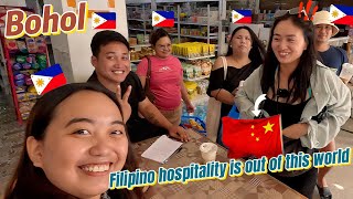 Best Filipino Hospitality  Stranger Filipinos Help Chinese Pick Best local delicacies 🇨🇳❤️🇵🇭 [upl. by Anerat955]