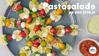 Pastasalade op een stokje met mozzarella parmaham en tomaat  Allerhande [upl. by Lanti]