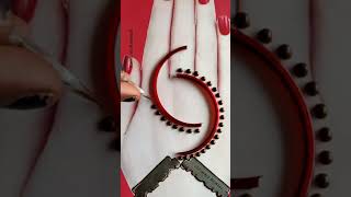 Beautiful mehndi design using bangles and blade  videonewkavyamehndishorts [upl. by Aihseym]