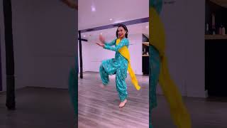 Gora gora rang 🔥Amar Singh Chamkila Amarjot ❤️ Punjabi song  dance dance bhagra shorts short [upl. by Ahsyek]