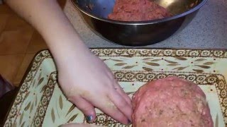 IWannaKnowTV  Liptons Onion Soup Mix MeatLoaf [upl. by Helse]