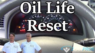 HOW TO RESET OIL LIFE  Toyota Camry 20072011 [upl. by Nhguahs]