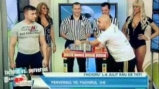 Sarup Mainile Fachiru vs Perversu de pe Targu OgnaSDTV part 4 [upl. by Samford]