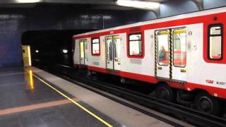 Metro de Santiago  Trenes en Neptuno [upl. by Amri]