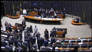 Deputados e senadores aprovam Lei de Diretrizes Orçamentárias [upl. by Nayrb209]