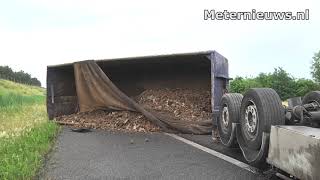 Aanhanger met container op de kant op A28 bij Spier [upl. by Edrea412]