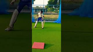 Wicket keeping drillscricket wicketkeeping wicketkeepingdrills [upl. by Okiruy]