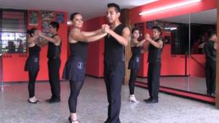 Aprender a bailar Salsa  Pasos para Principiantes 2 [upl. by Chiquia]