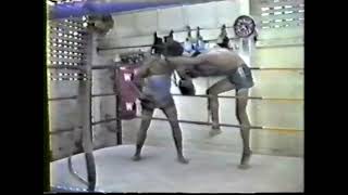 Top Legend Chamuakpet Ultimate Knee Padwork 1 in 1986  Hapalang Gym with Dieselnoi [upl. by Nerahs67]