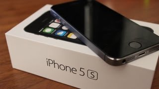 iPhone 5s Unboxing and First ImpressionsHD [upl. by Sunday595]