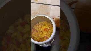 Cooker mein bnae macroni trending minivlog indianrecipes macroni [upl. by Accebor750]